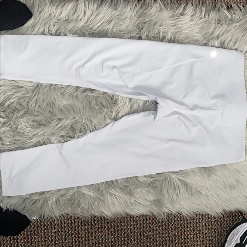 Fabletics leggings - Picture 2 of 3